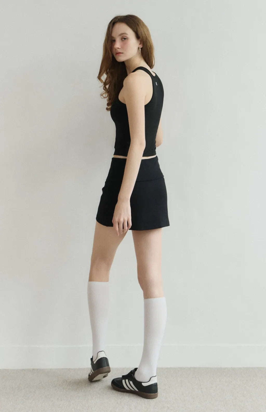Fold-Over Wide-Waistband Ribbed Skort<br/>反折寬腰帶羅紋短褲裙