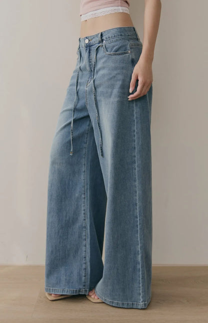 Drawstring Soft Denim Wide-Leg Jeans<br/>抽繩腰帶軟牛仔寬褲