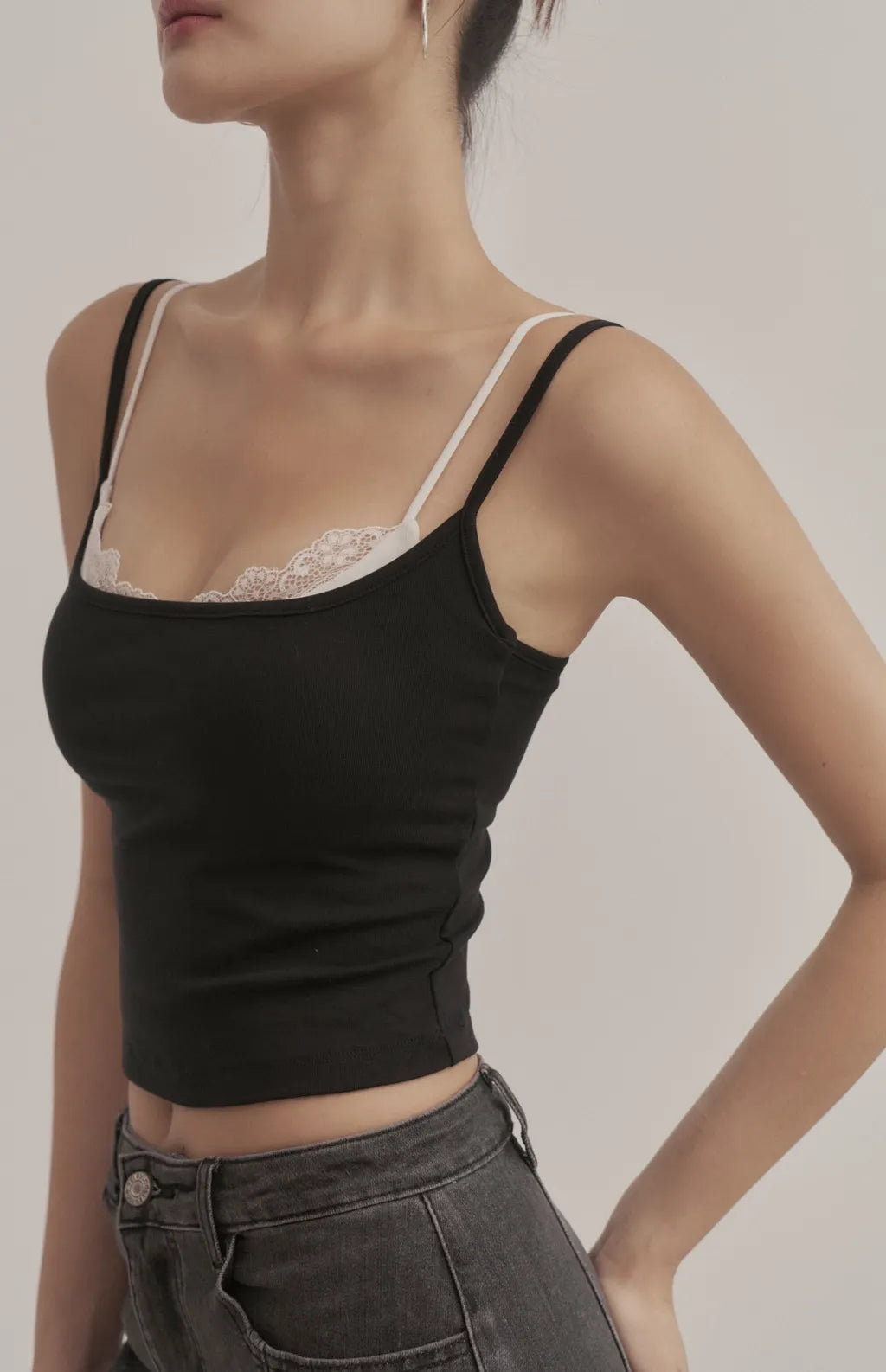Layered Sweetheart Lace-Trim Crop Bra Top<br/>假兩件桃心領蕾絲花邊Bra Top