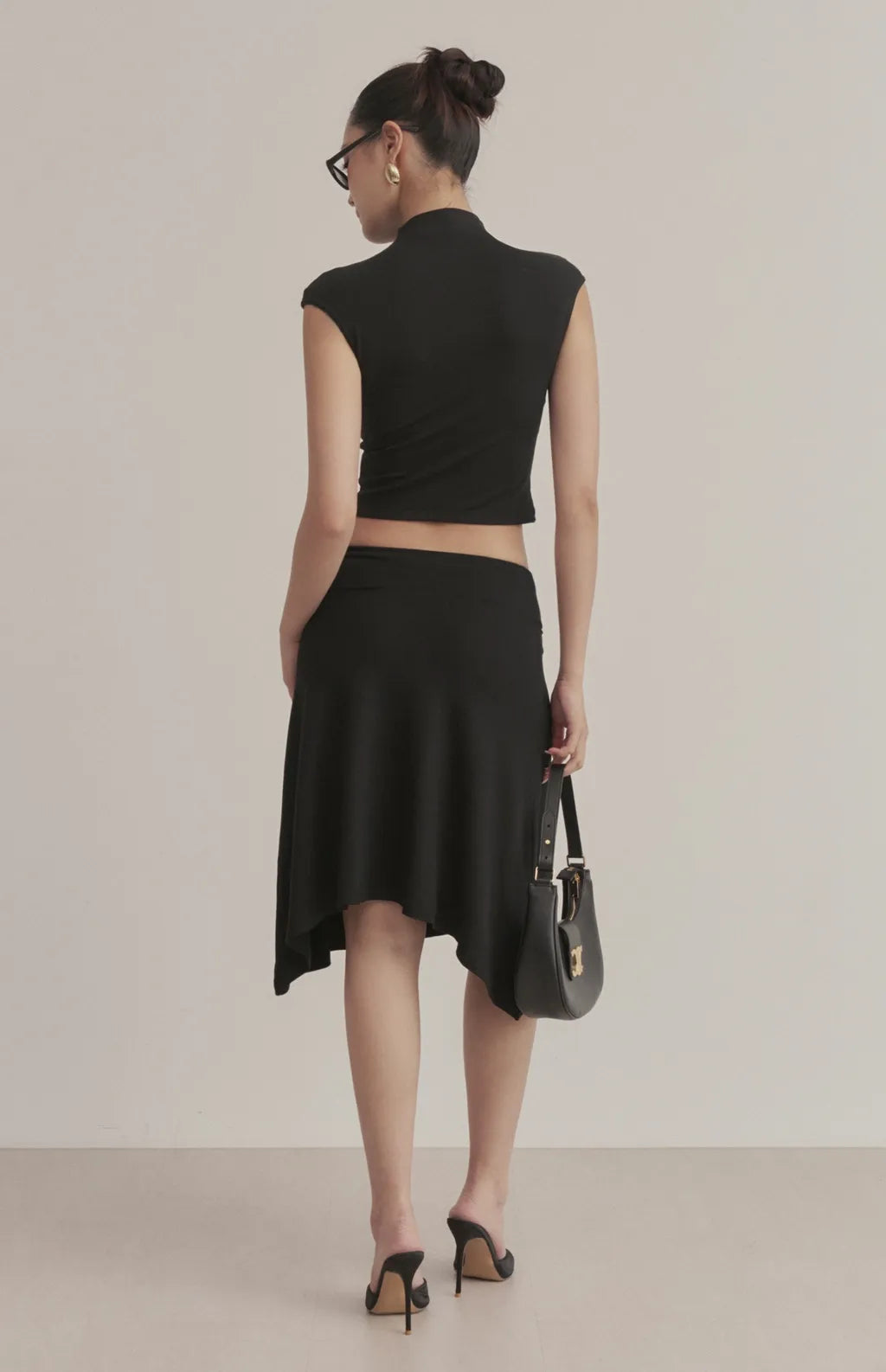 Asymmetric Flared Knit Midi Skirt<br/>不對稱傘擺中長裙