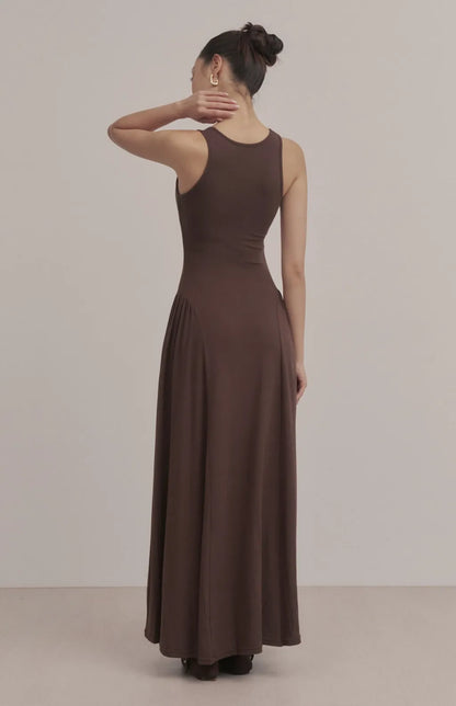 Square-Neck Ruched Maxi Bra Dress<br/>方領削肩抓皺修身Bra Dress