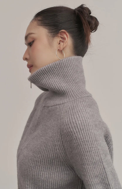 Ribbed Collared Two-Way Zip Knit Jacket<br/>坑條翻領拉鍊針織外套