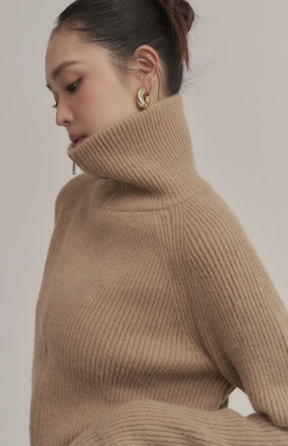 Ribbed Collared Two-Way Zip Knit Jacket<br/>坑條翻領拉鍊針織外套