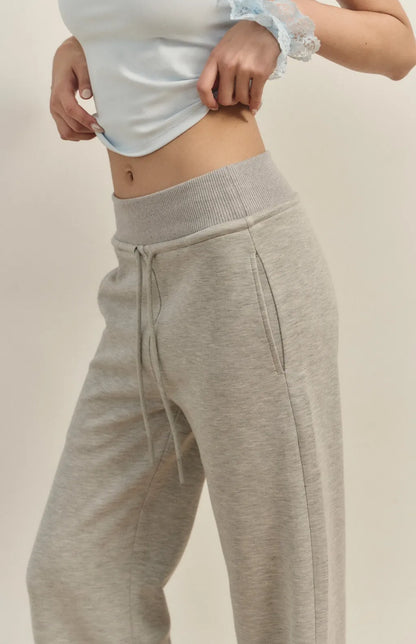 Wide-Waist Drawstring Cotton Flared Pant<br/>寬腰抽繩太空棉喇叭褲