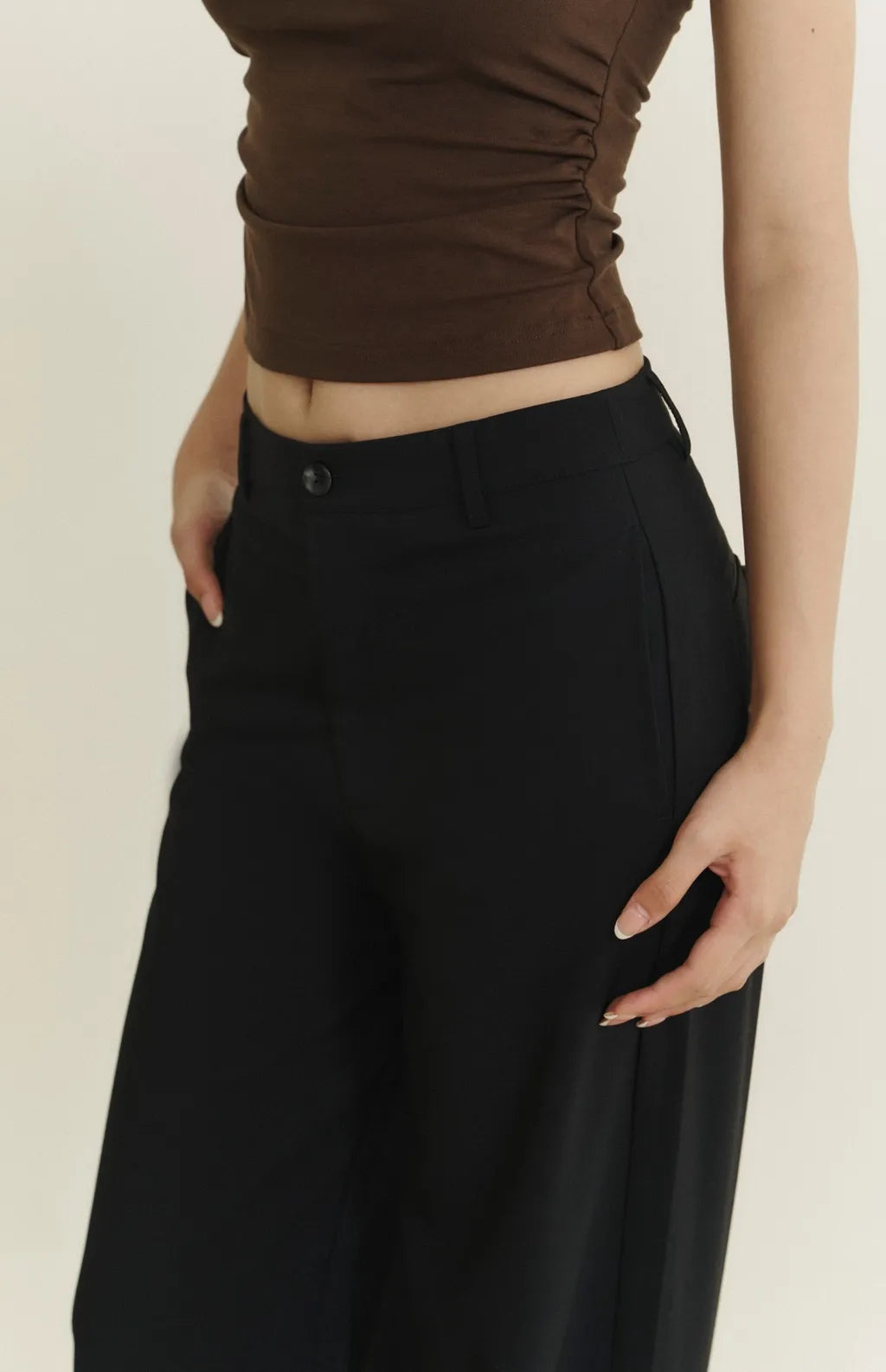 Classic Wide Straight Chino<br/>極簡老錢西褲 By Beigy - Milu