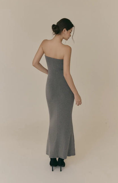 Cozy Wool-Blend Strapless Fishtail Bra Dress<br/>羊毛暖絨平口魚尾Bra Dress