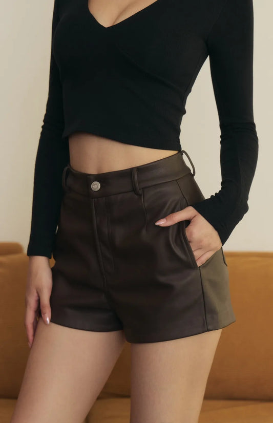 High-Waist Leather Shorts<br/>霧感高腰皮革短褲