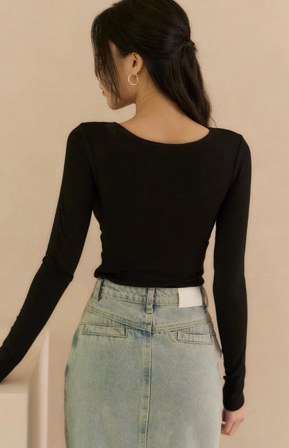 Drawstring V-Neck Long Sleeve Bra Top<br/>心機抽繩V領長袖Bra Top