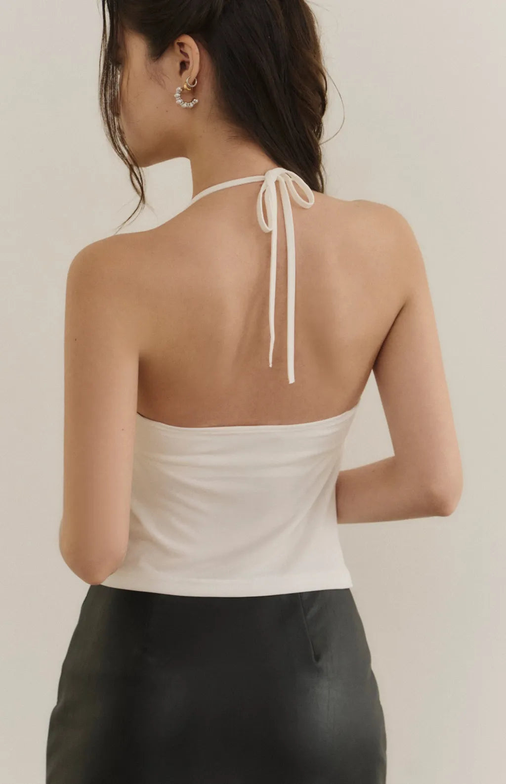 Ruched Lace Draped Tie-Front Bra Top<br/>抓皺蕾絲垂領綁帶Bra Top