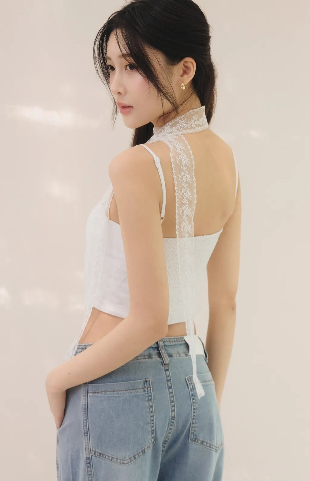 French Off-Shoulder Ruched Bra Top<br/>法式削肩抽皺Bra Top