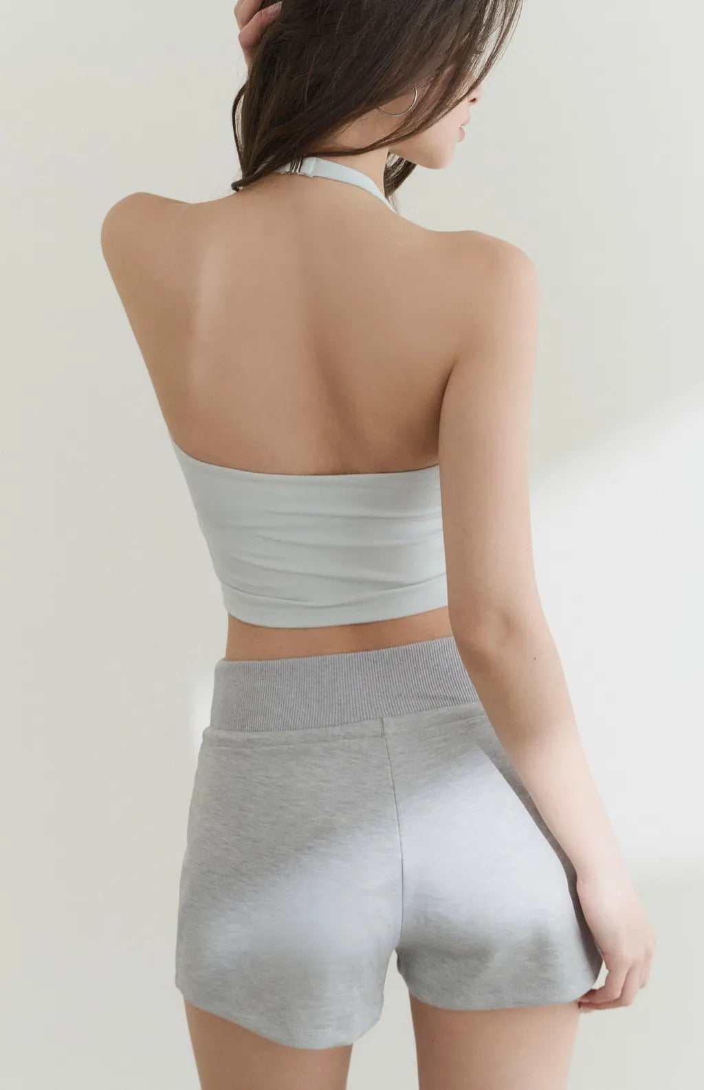 High-Neck Padded Tank<br/>涼感高領削肩Bra Top