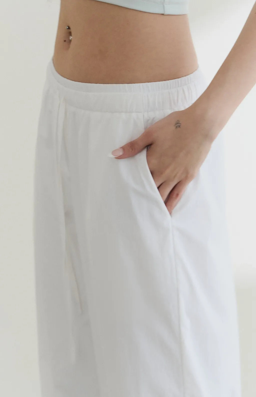 UPF50+ Drawstring Faux-Layer Wide Leg Pants<br/>防曬UPF50+抽繩假兩件直筒長褲