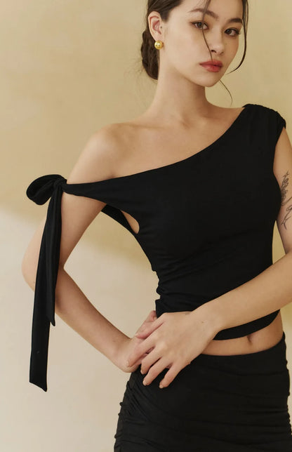 One-Shoulder Ruched Knot Tie Bra Top<br/>單肩抓皺褶綁帶Bra Top