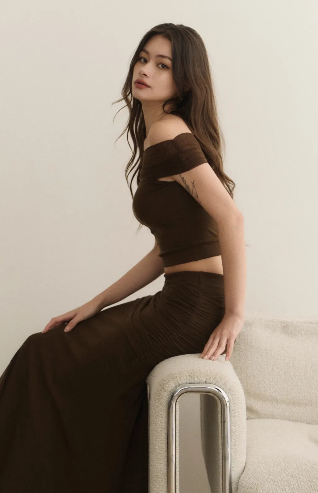 Sheer Gauze Off-Shoulder Bra Top<br/>透膚柔紗一字領Bra Top