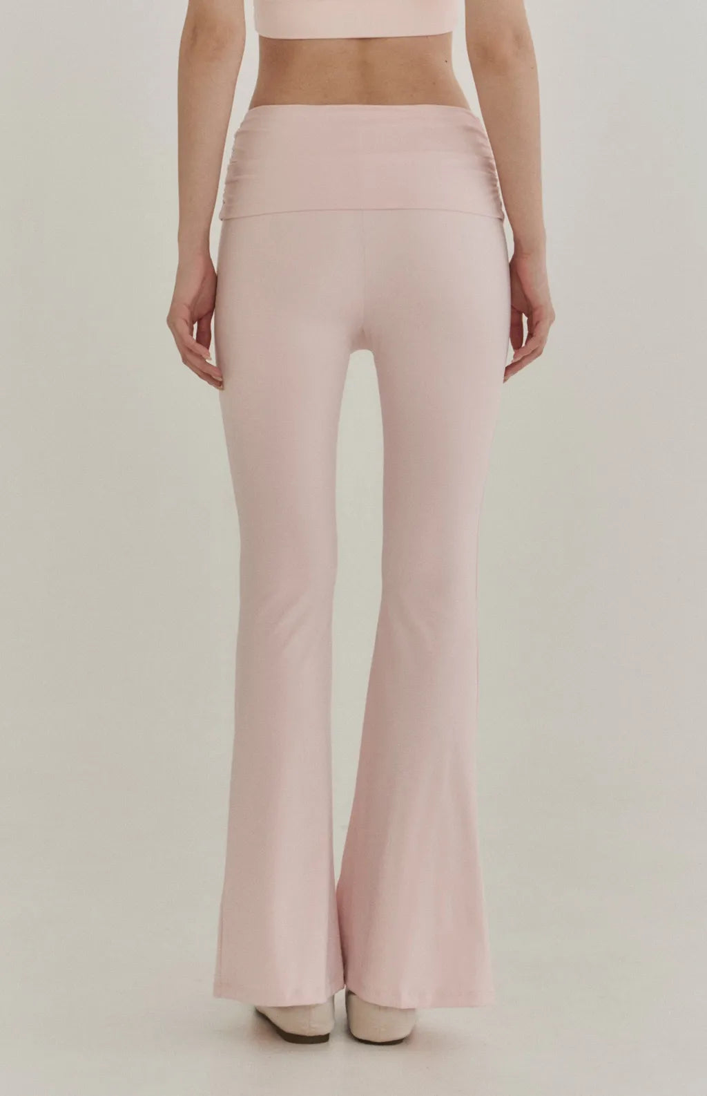 High-Waist Side Ruched Flare Pants<br/>寬腰側抓皺喇叭褲