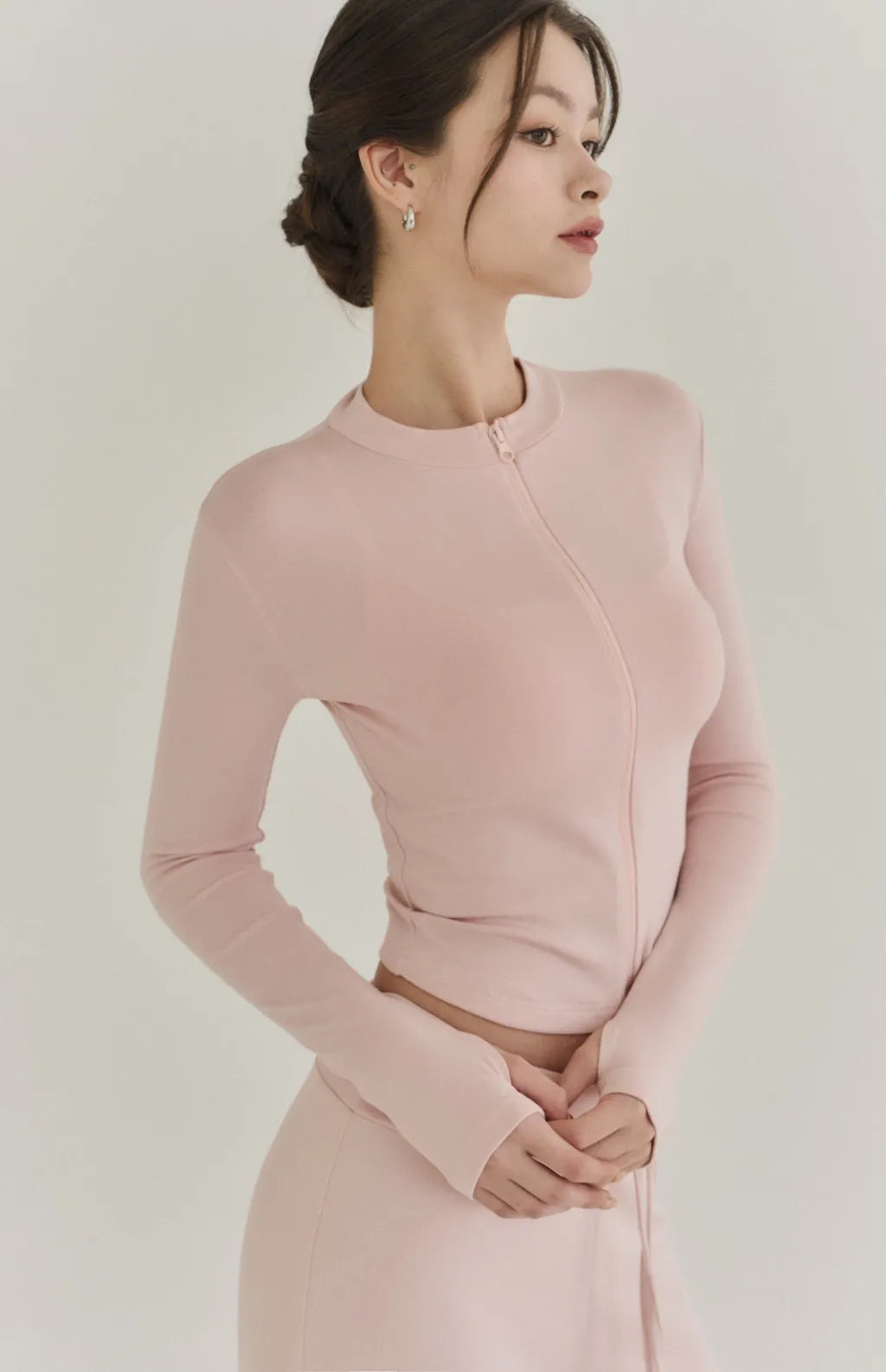 Modal Stand Collar Zip Crop Jacket<br/>莫代爾親柔感立領外套