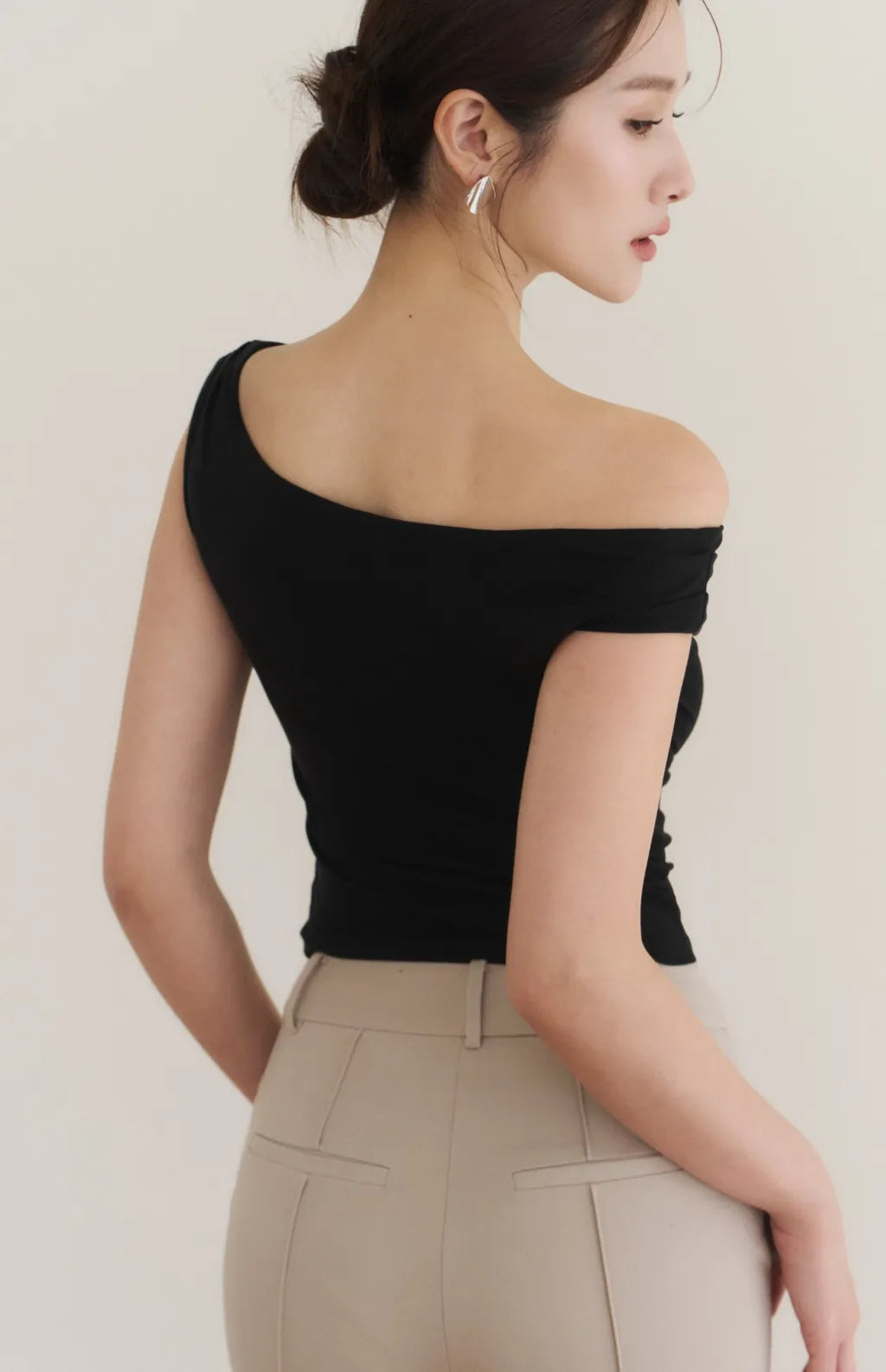 Lyocell Draped Boatneck Bra Top<br/>船型垂領萊塞爾Bra Top