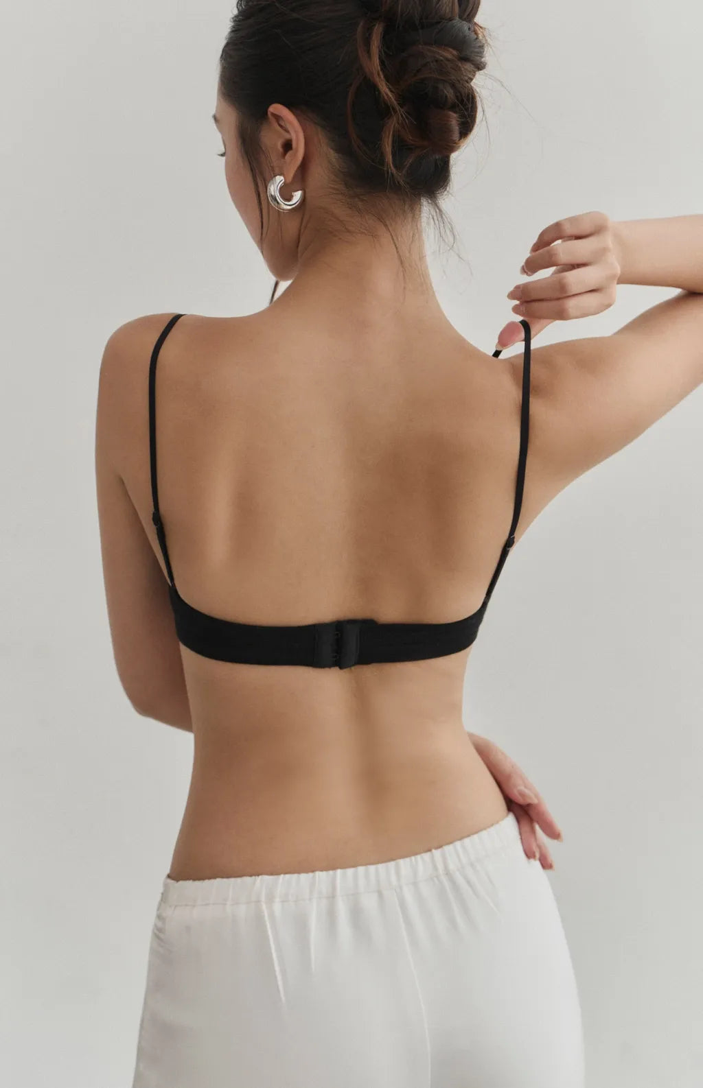 +2Cup Cooling Antibacterial Wireless Bra<br/>+2Cup涼感抗菌無鋼圈內衣