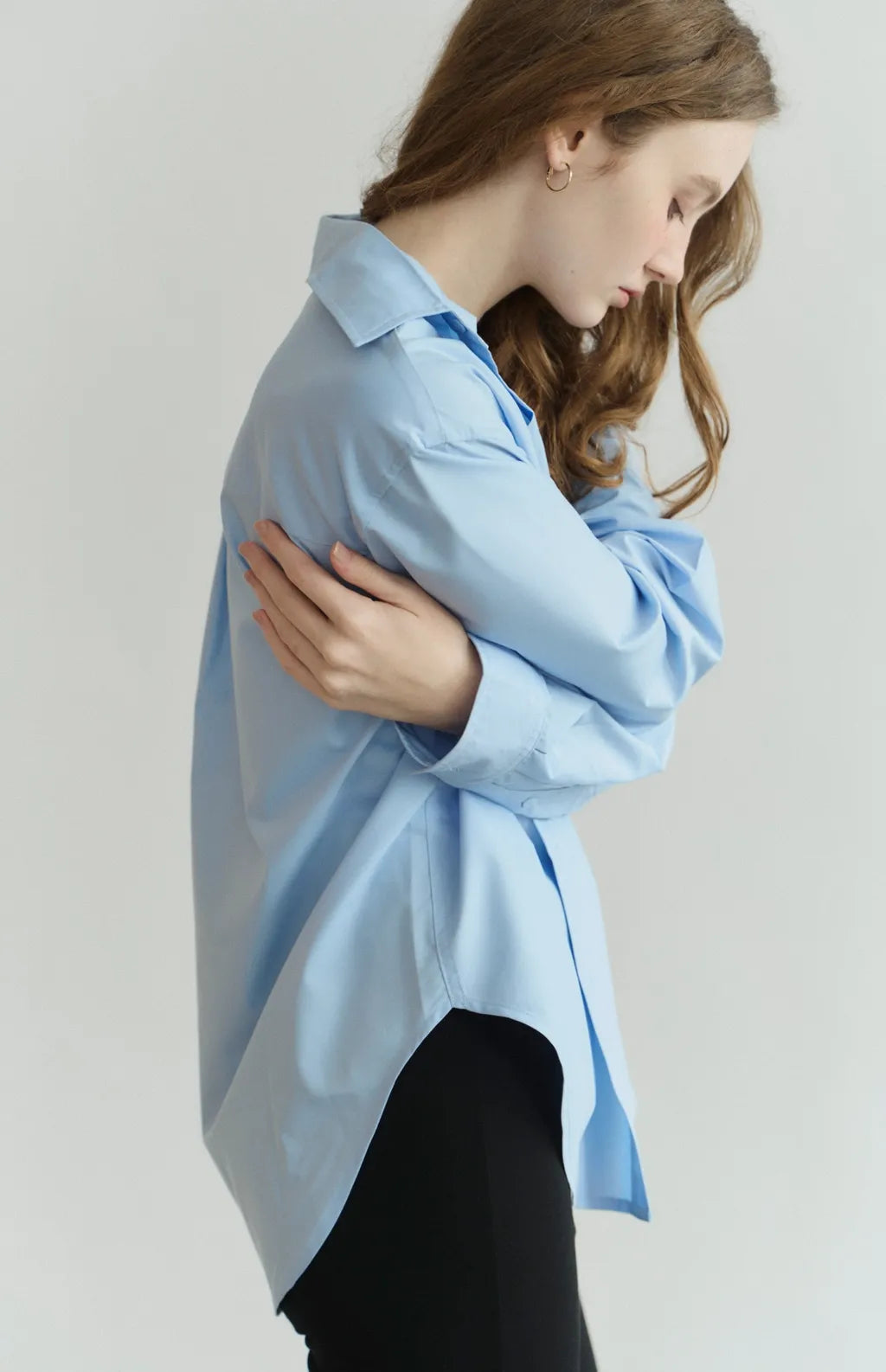 Water-Repellent Oversized Shirt<br/>抗潑水品牌刺繡襯衫