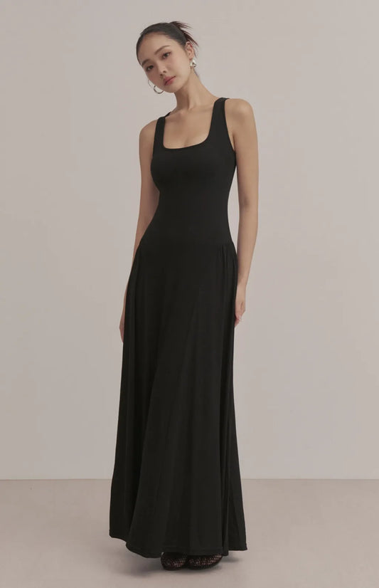 Square-Neck Ruched Maxi Bra Dress<br/>方領削肩抓皺修身Bra Dress