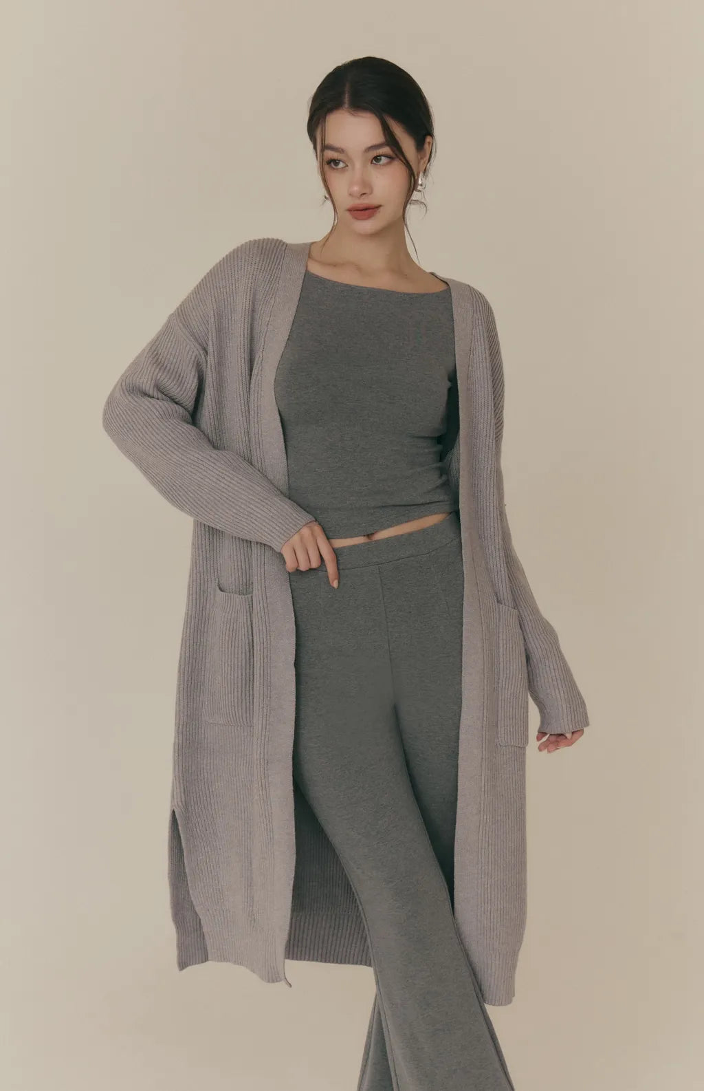Cozy Wool-Blend Flared Pants<br/>羊毛暖絨喇叭長腿褲