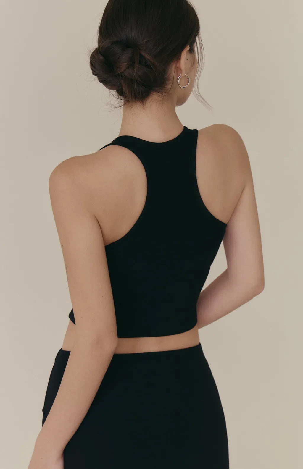 Cozy Wool-Blend Square Neck Button Bra Top<br/>羊毛暖絨方領開釦Bra Top