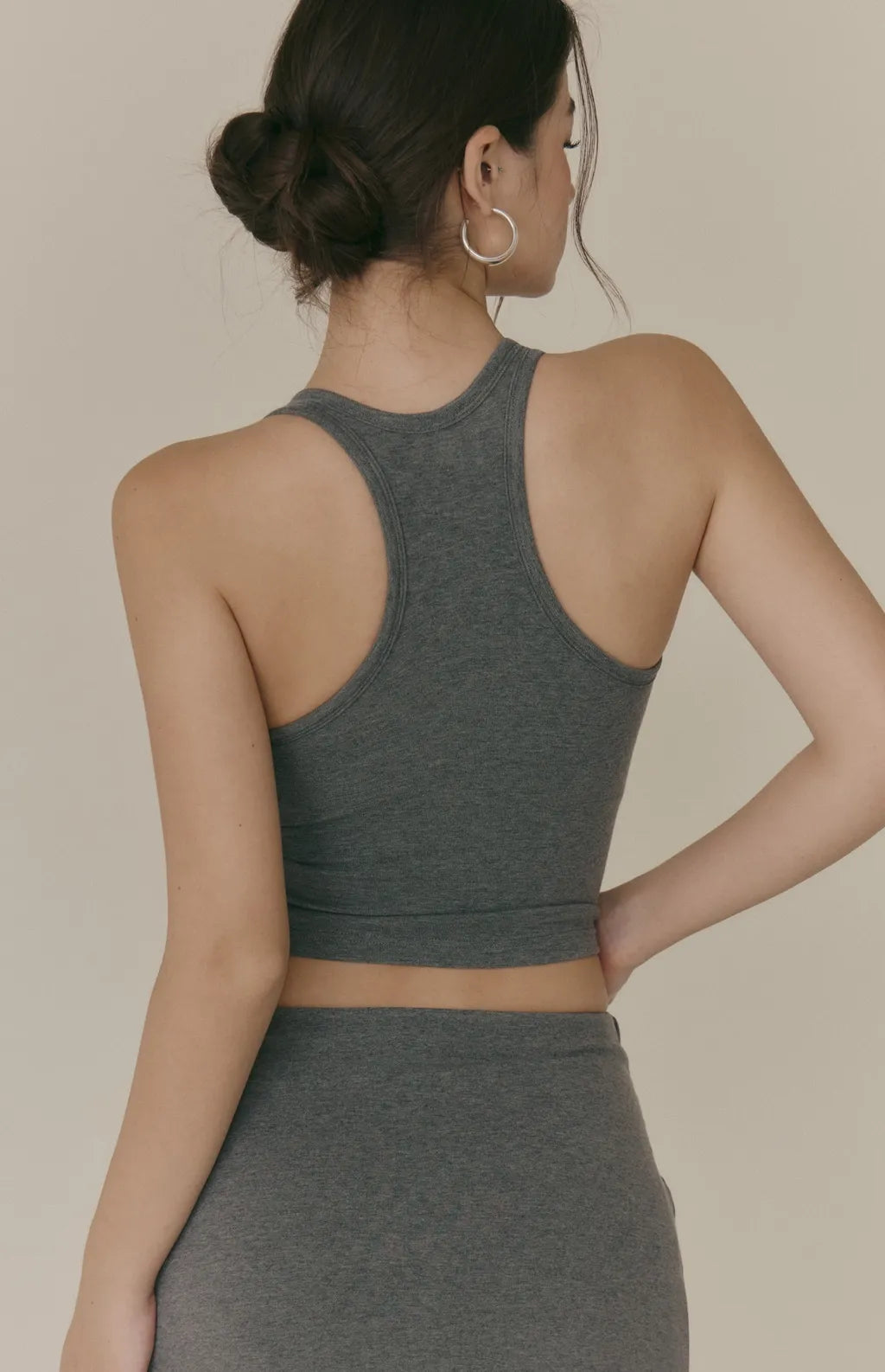 Cozy Wool-Blend Square Neck Button Bra Top<br/>羊毛暖絨方領開釦Bra Top