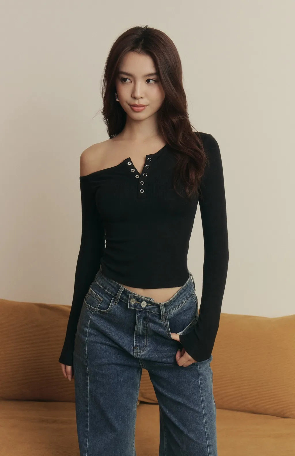 Center Seam Wide Leg Jeans<br/>俐落車線修身牛仔寬褲