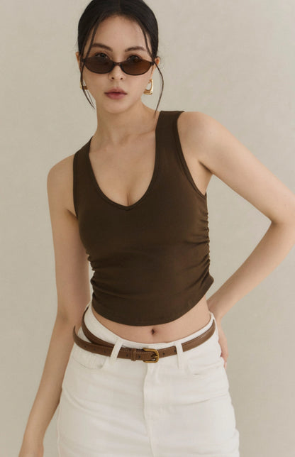 Wide Strap V-Neck Side-Ruched Sueded Bra Top<br/>寬肩V領側抓皺磨毛Bra Top
