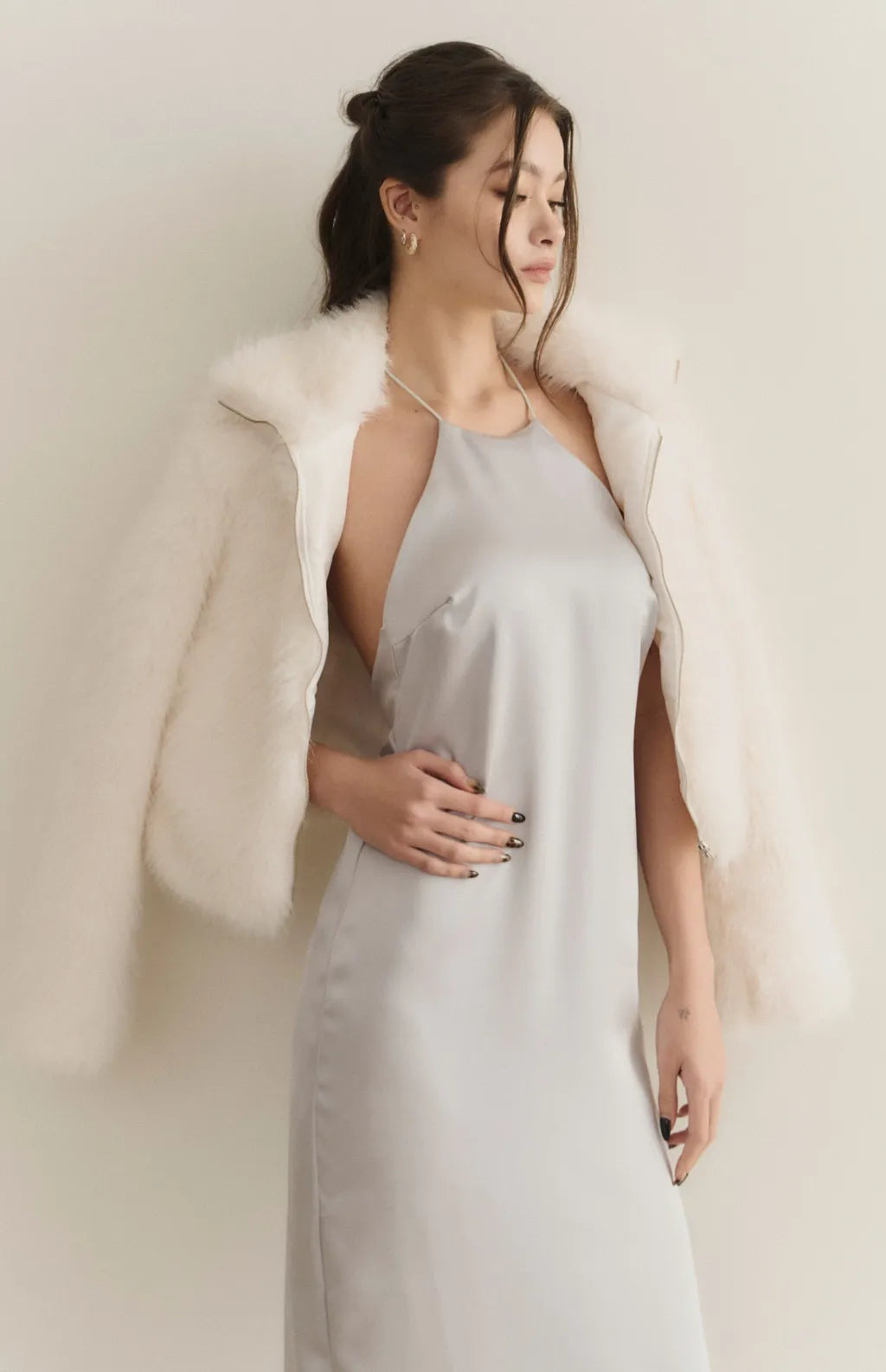 Goddess Satin Halter Open-Back Maxi Bra Dress<br/>女神緞面削肩美背長Bra Dress