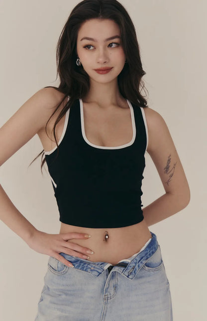 Square Neck Contrast Curved Open-Back Bra Top<br/>方領撞色弧線挖背Bra Top