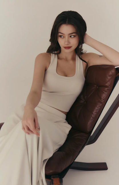 Square Neck Contrast Curved Open-Back Bra Top<br/>方領撞色弧線挖背Bra Top