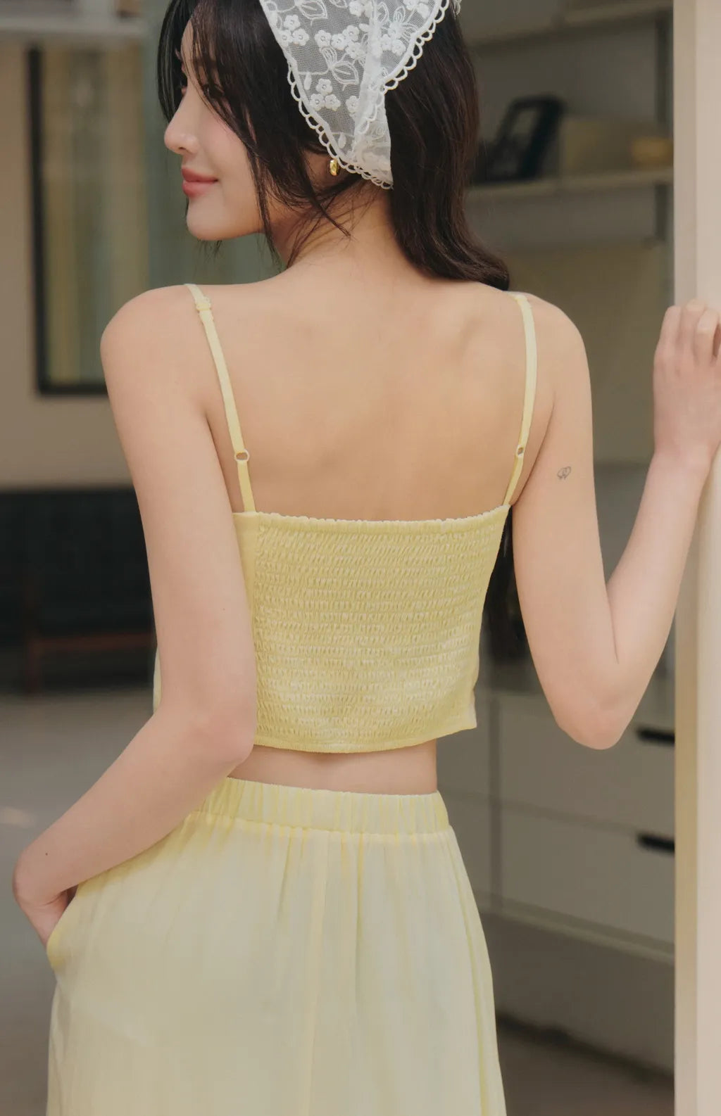 French Off-Shoulder Ruched Bra Top<br/>法式削肩抽皺Bra Top