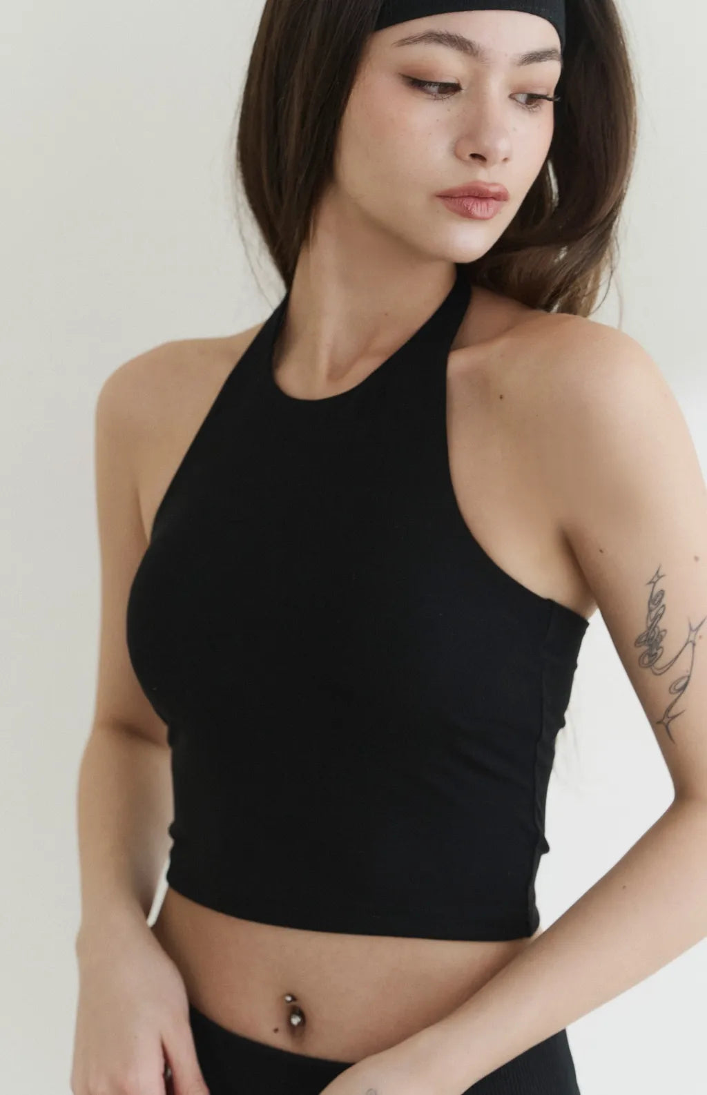 High-Neck Padded Tank<br/>涼感高領削肩Bra Top
