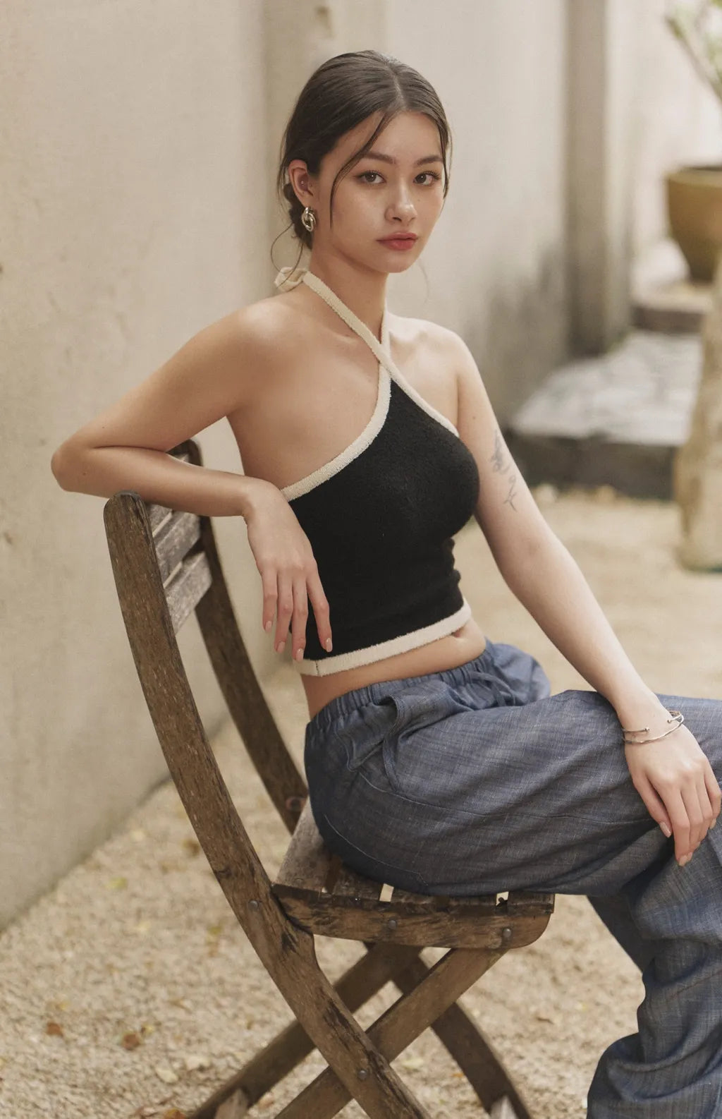 Contrast Knit Halter Bra Top<br/>慵懶法式撞色針織Bra Top