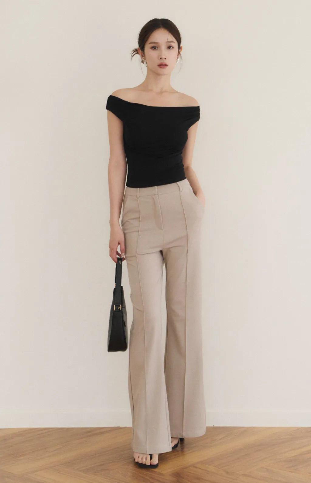 Structured Pintuck Tailored Trousers<br/>挺版高彈壓線西裝褲