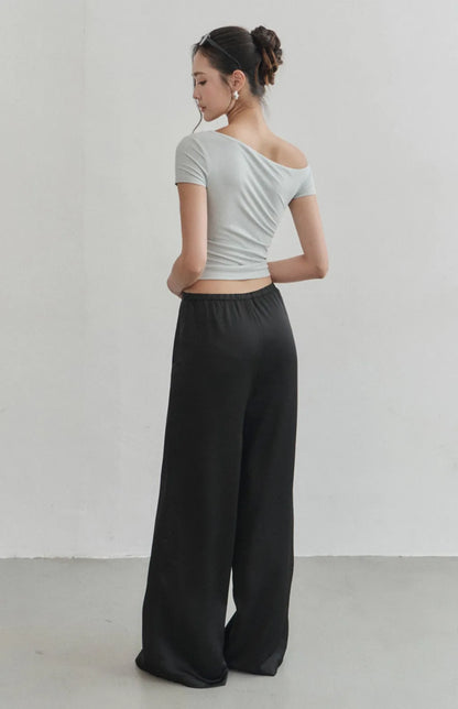 Silky Drapey Wide-Leg Trousers<br/>絲感垂墜寬褲