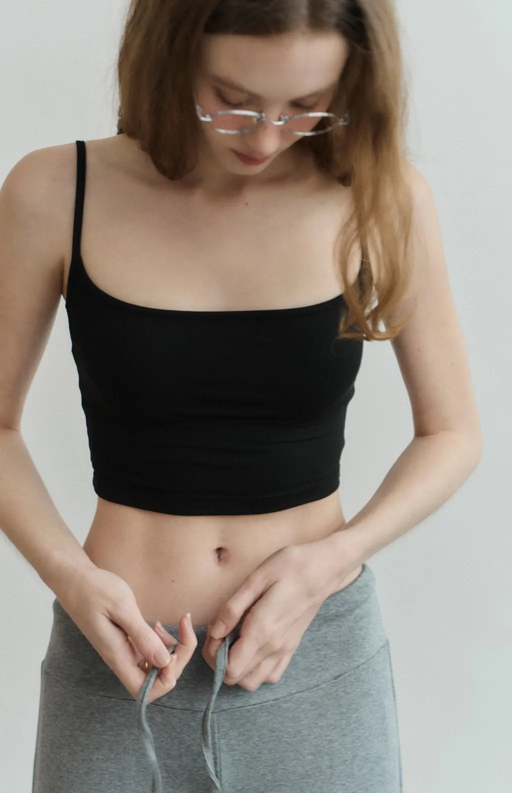 Barely-There Scoop-Neck Cami Bra Top<br/>輕裸完美U領細肩Bra Top