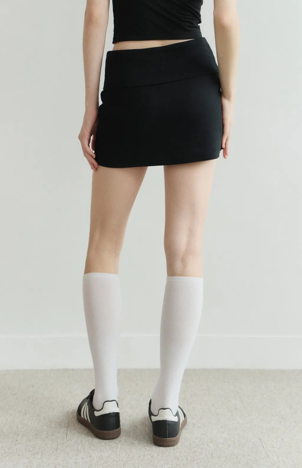 Fold-Over Wide-Waistband Ribbed Skort<br/>反折寬腰帶羅紋短褲裙