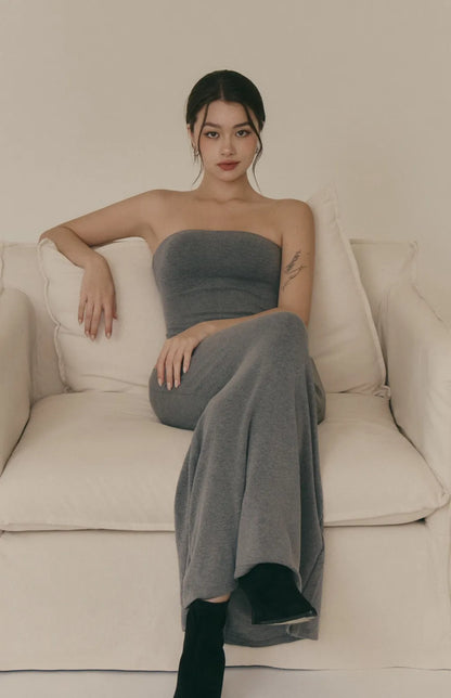 Cozy Wool-Blend Strapless Fishtail Bra Dress<br/>羊毛暖絨平口魚尾Bra Dress