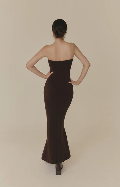 Cozy Wool-Blend Strapless Fishtail Bra Dress<br/>羊毛暖絨平口魚尾Bra Dress