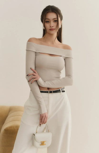 Off-Shoulder Cut-Out Long Sleeve Bra Top<br/>露肩一字領簍空長袖Bra Top