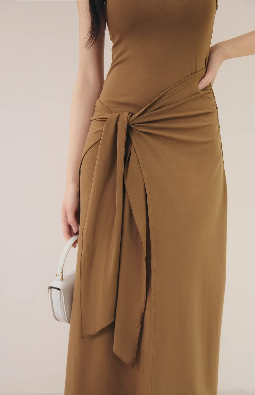 Square Neck Tie-Waist Faux-Layer Bra Dress<br/>方領綁帶假兩件Bra Dress