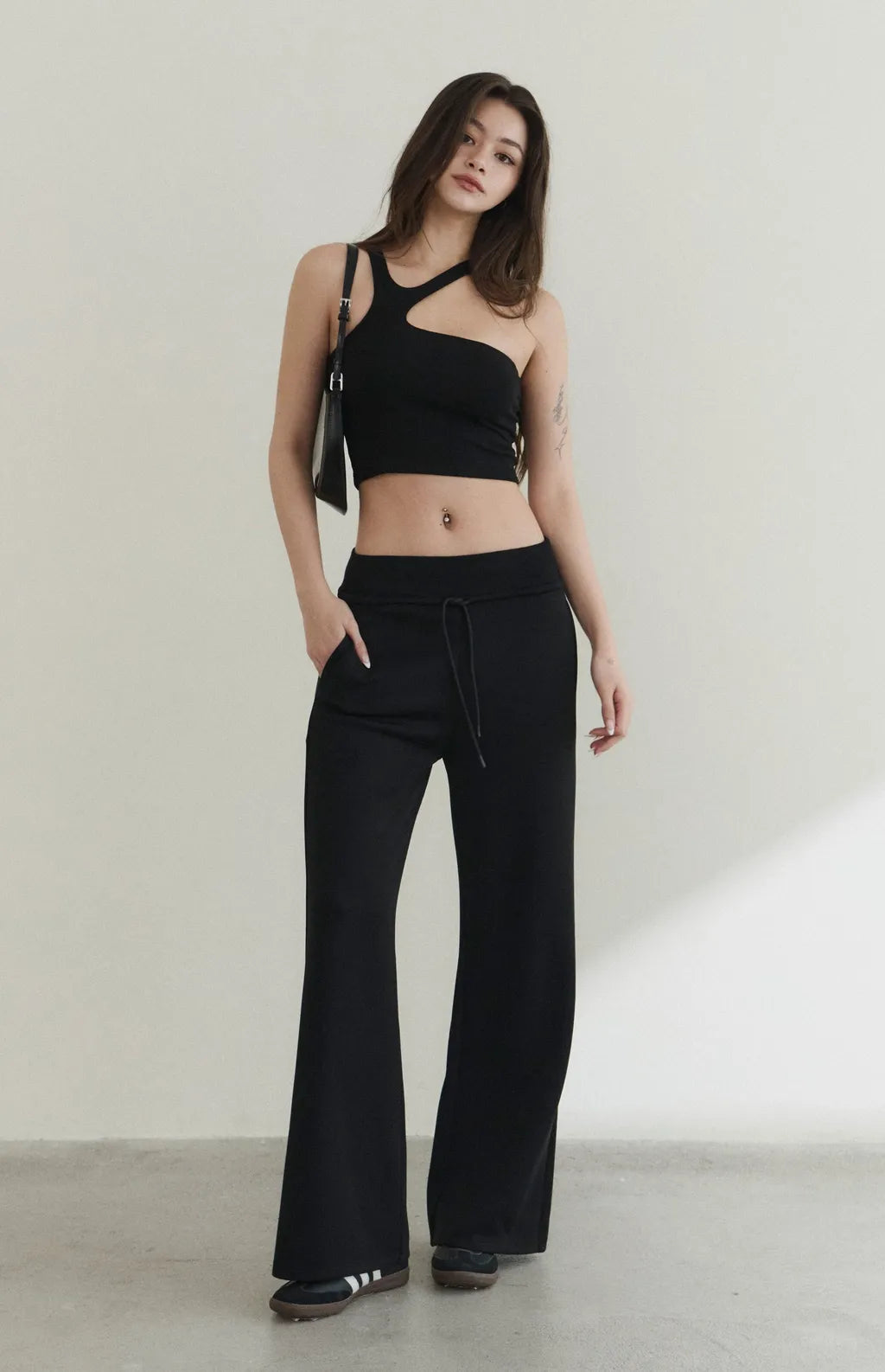 Asymmetric Y-Back Bra Top<br/>Y字不對稱背心Bra Top