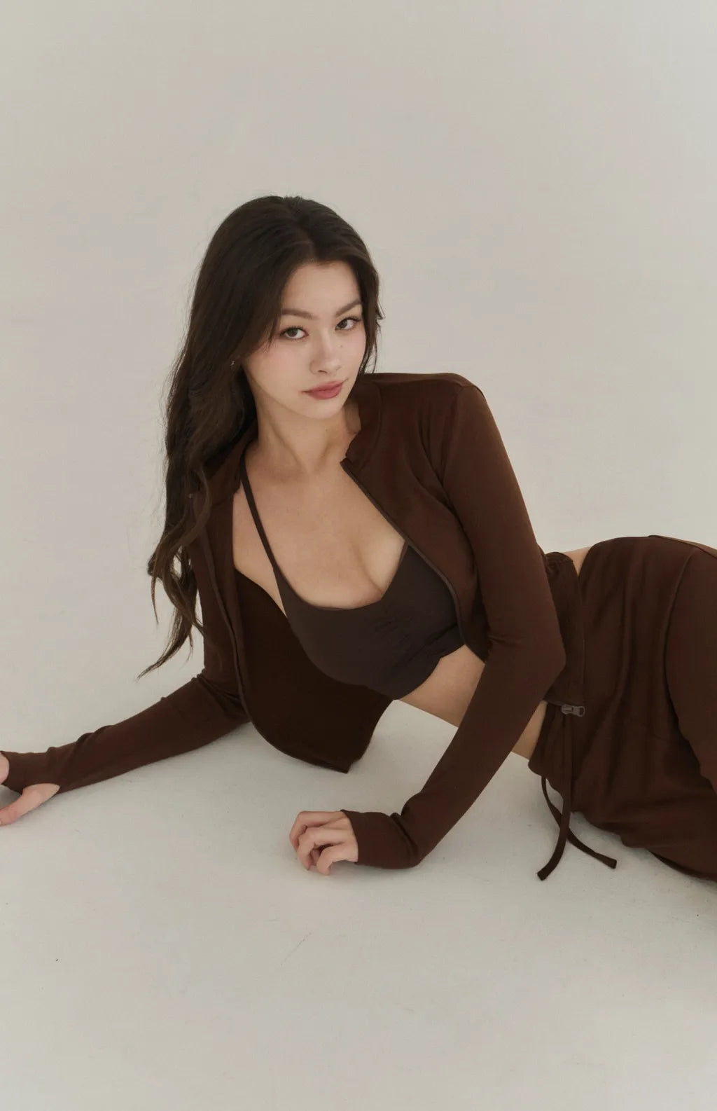 Ruched Crisscross Back Bra Top<br/>美胸抓皺後交叉Bra Top