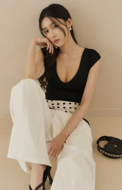 Tencel Plunge Cap-Sleeve Bra Top<br/>天絲裸感V領包袖Bra Top