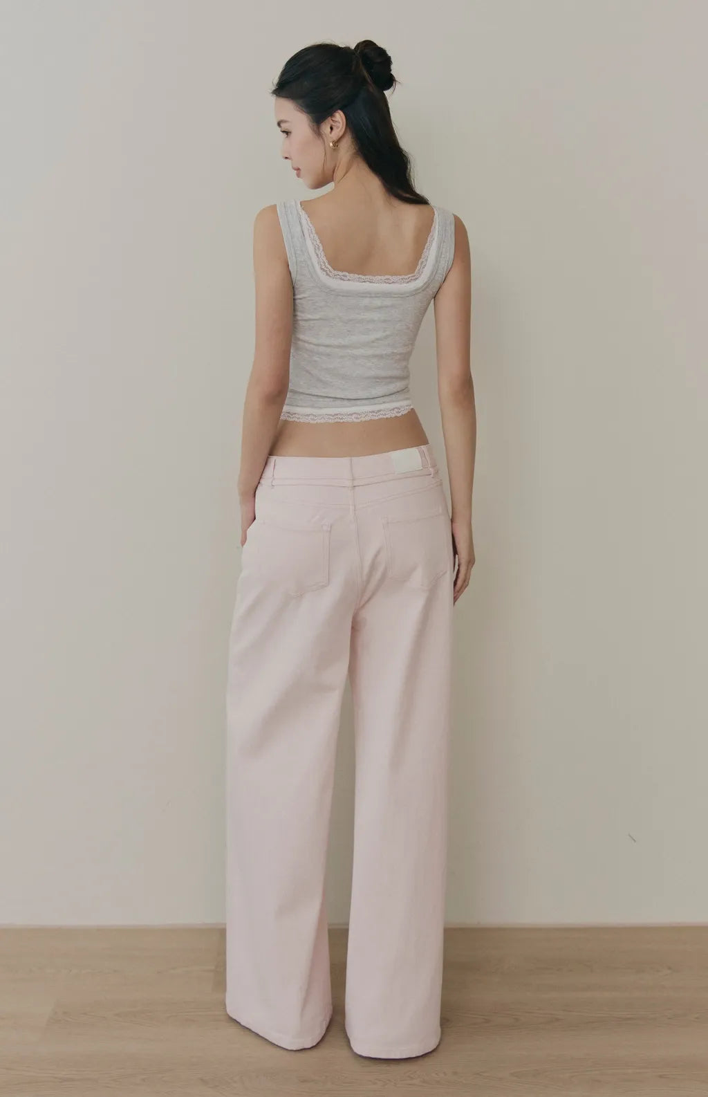Drawstring Soft Denim Wide-Leg Jeans<br/>抽繩腰帶軟牛仔寬褲