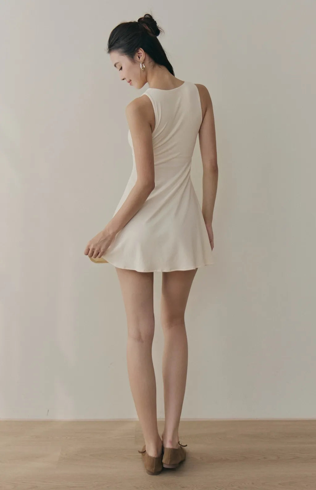Knit Button-Front A-Line Bra Dress<br/>針織削肩可開釦A字Bra Dress