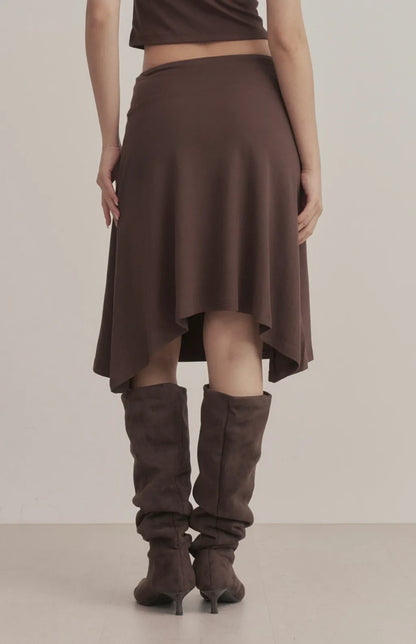 Asymmetric Flared Knit Midi Skirt<br/>不對稱傘擺中長裙