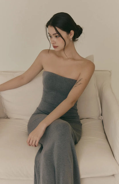 Cozy Wool-Blend Strapless Fishtail Bra Dress<br/>羊毛暖絨平口魚尾Bra Dress